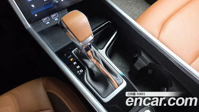 KG_Mobility_Ssangyong Torres 2022 thumb 9