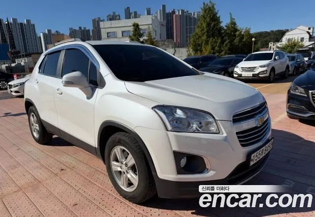 ChevroletGMDaewoo Tracker 2016 thumb 12