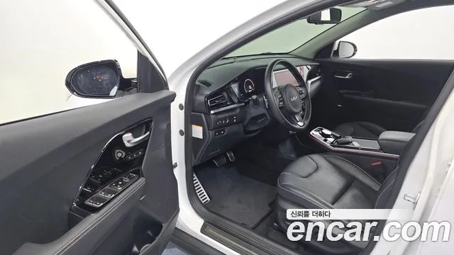 Kia Niro 2021 thumb 10