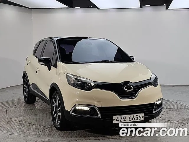 Renault-KoreaSamsung Captur 2015 thumb 2