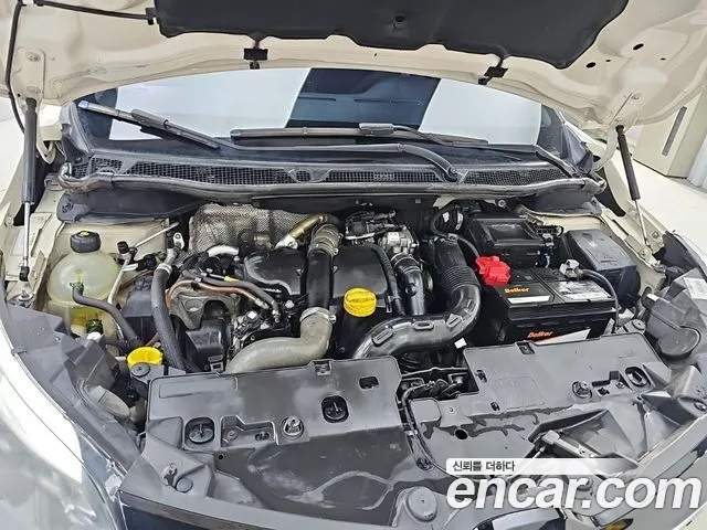 Renault-KoreaSamsung Captur 2015 thumb 5