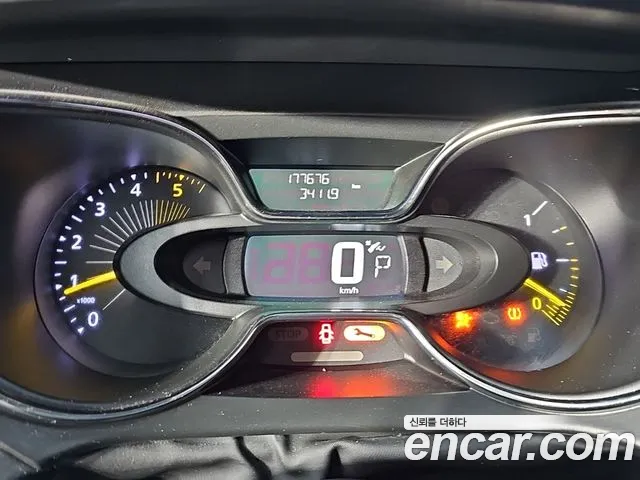 Renault-KoreaSamsung Captur 2015 thumb 6