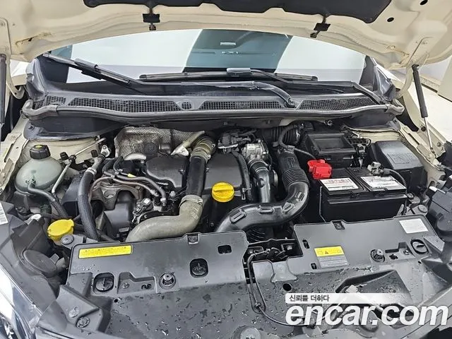 Renault-KoreaSamsung Captur 2015 thumb 5