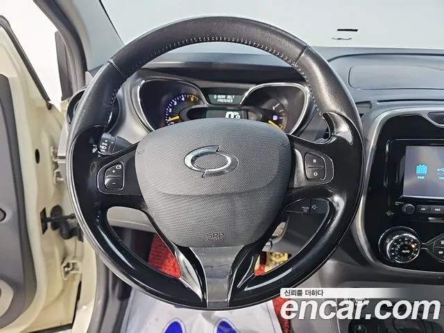 Renault-KoreaSamsung Captur 2015 thumb 8