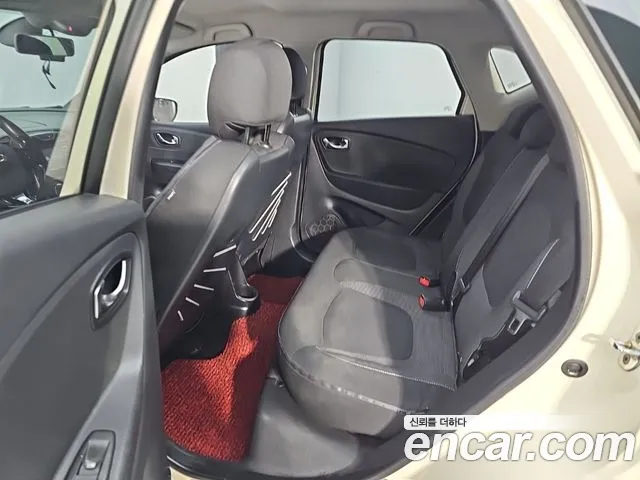 Renault-KoreaSamsung Captur 2015 thumb 10