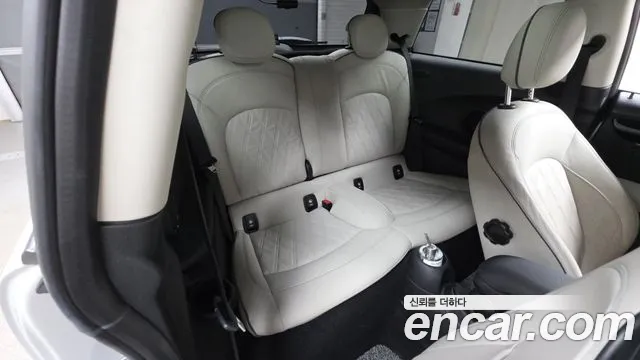 MINI Hatch 2022 thumb 12