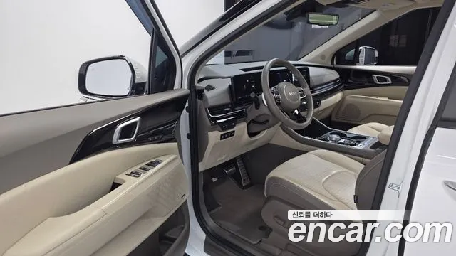Kia Carnival 2024 thumb 10