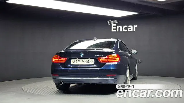BMW 4-Series 2013 thumb 4