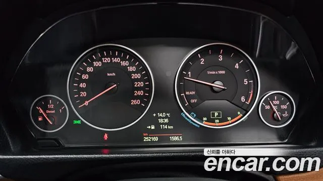 BMW 4-Series 2013 thumb 8