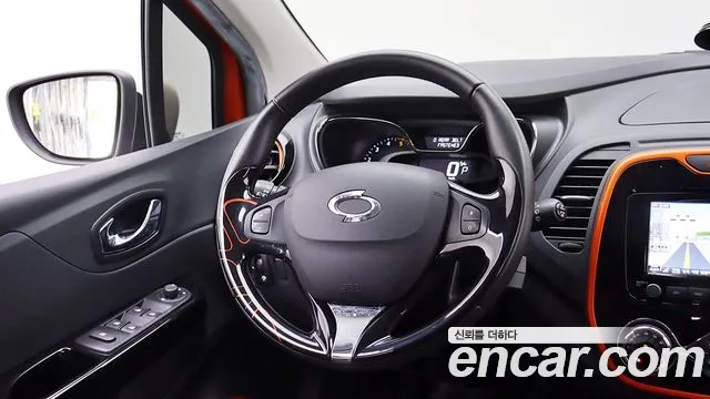Renault-KoreaSamsung Captur 2015 thumb 6
