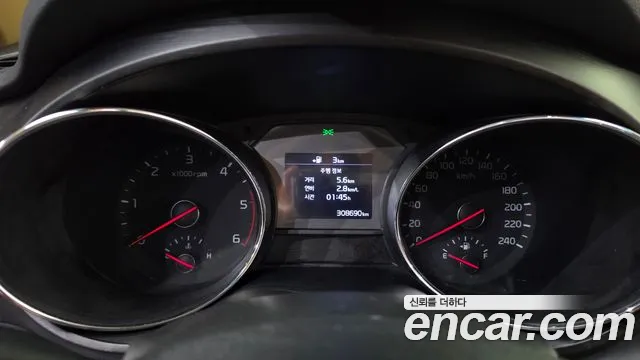 Kia Carnival 2019 thumb 8