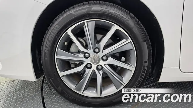 Lexus ES 2017 thumb 5