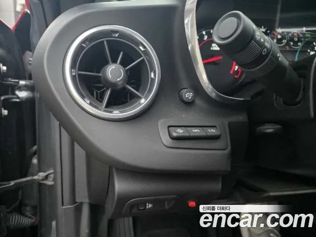 ChevroletGMDaewoo Camaro 2017 thumb 8
