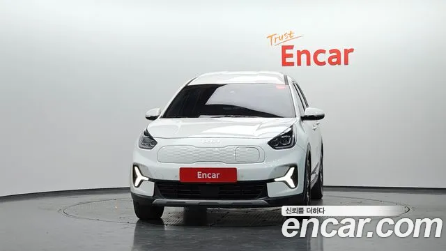 Kia Niro 2022 thumb 3