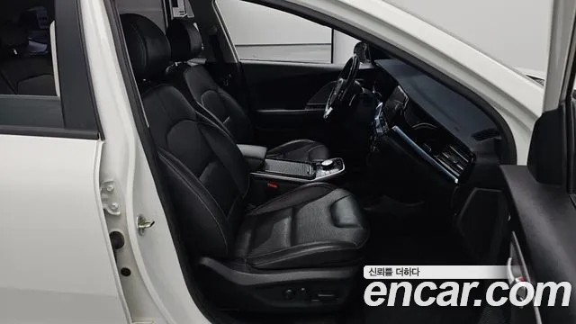 Kia Niro 2022 thumb 10