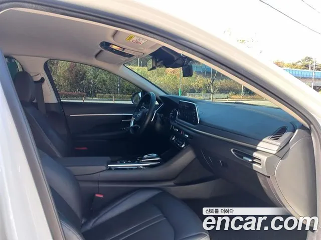 Hyundai Sonata 2021 thumb 10
