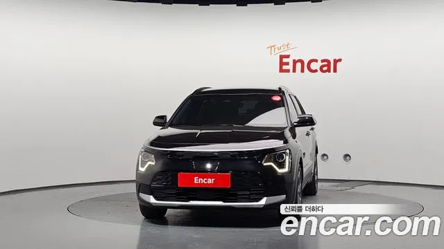 Kia Niro 2022 thumb 2