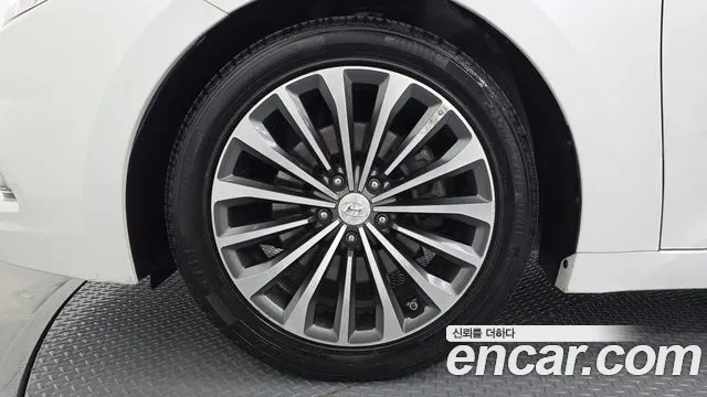 Hyundai Grandeur 2013 thumb 5