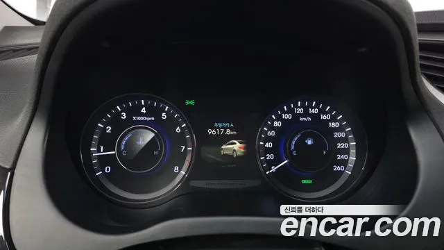 Hyundai Grandeur 2013 thumb 8