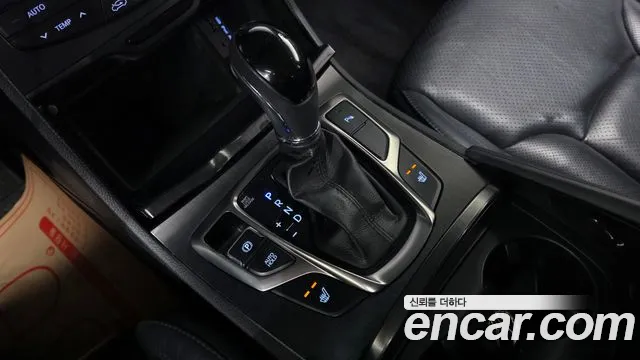 Hyundai Grandeur 2013 thumb 9