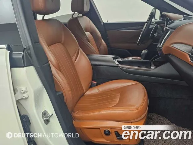 Maserati Levante 2017 thumb 10