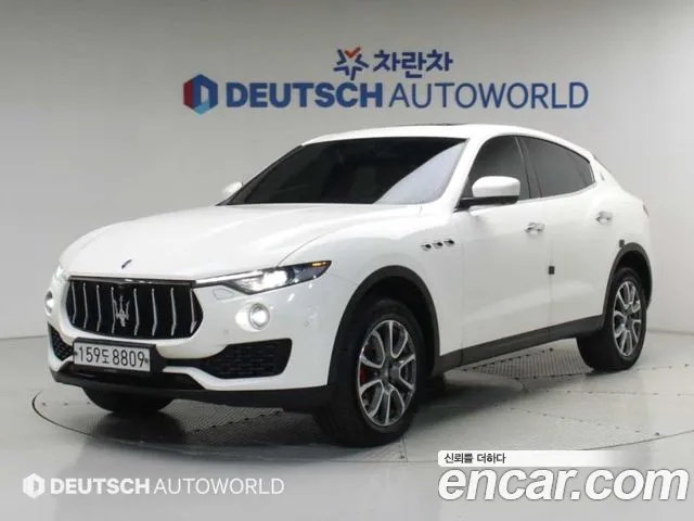 Maserati Levante 2017 thumb 11