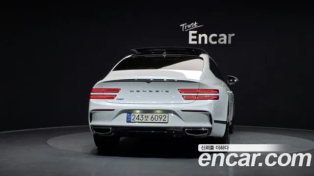 Genesis G80 2023 thumb 4