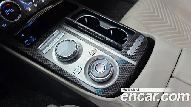 Genesis G80 2023 thumb 9