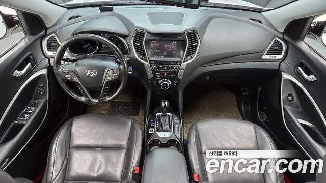 Hyundai Santa Fe 2016 thumb 7
