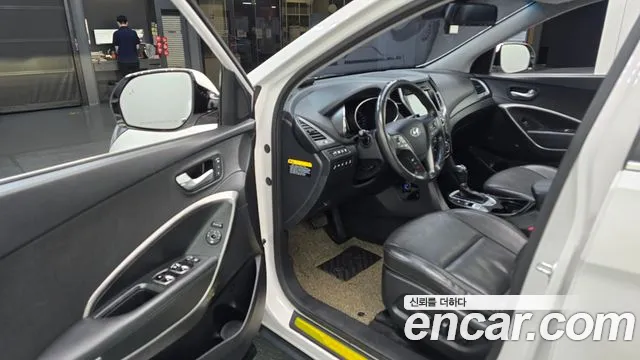 Hyundai Santa Fe 2016 thumb 10
