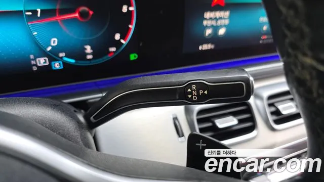 Mercedes-Benz GLE 2019 thumb 9
