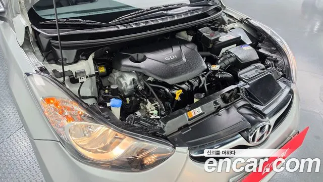 Hyundai Avante 2012 thumb 6