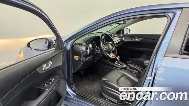 Kia K3 2019 thumb 10