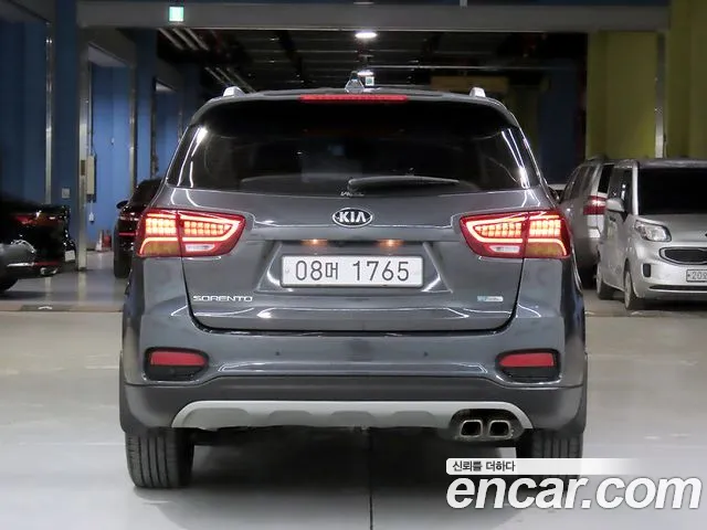 Kia Sorento 2017 thumb 4