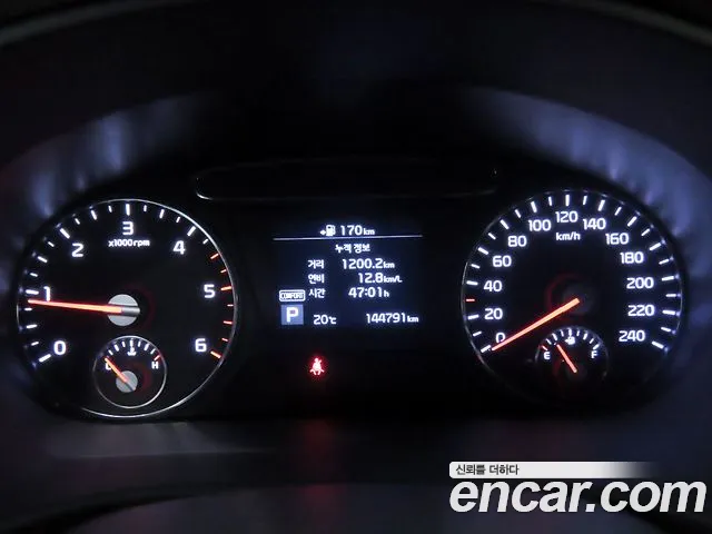 Kia Sorento 2017 thumb 8