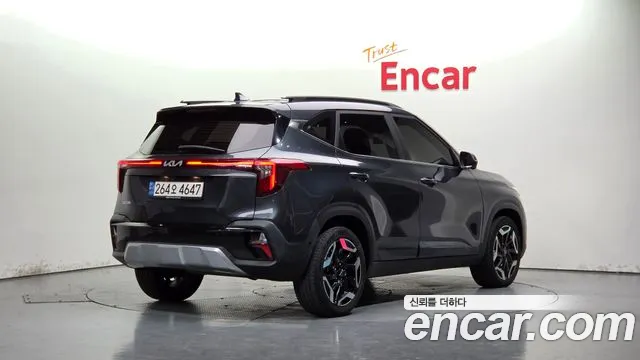 Kia Seltos 2022 thumb 2