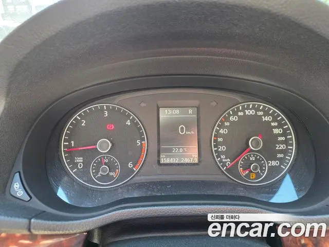 Volkswagen Passat (North America and China) 2013 thumb 7