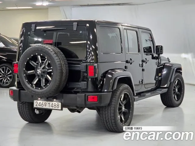 Jeep Wrangler 2013 thumb 2