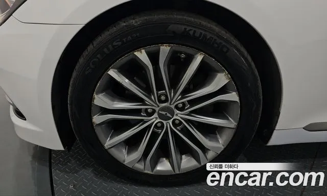 Hyundai Genesis 2014 thumb 5