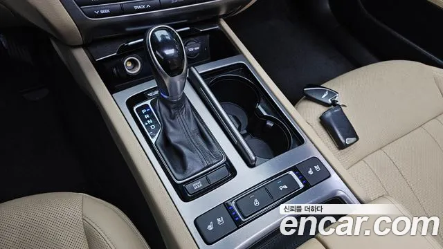 Hyundai Genesis 2014 thumb 9