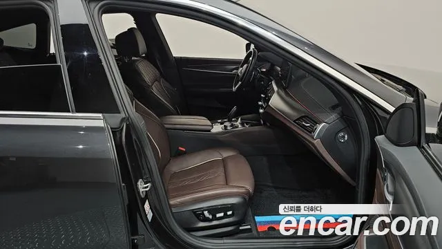 BMW Gran Turismo 2022 thumb 11