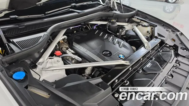 BMW X5 2021 thumb 6