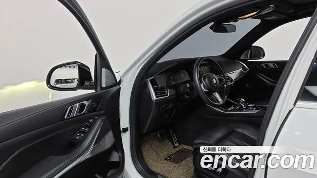 BMW X5 2021 thumb 10