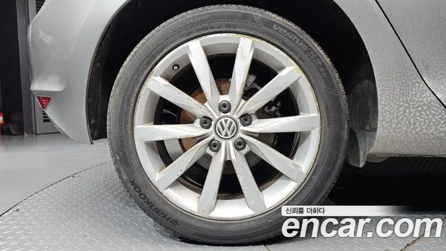 Volkswagen Golf Sportsvan 2014 thumb 5