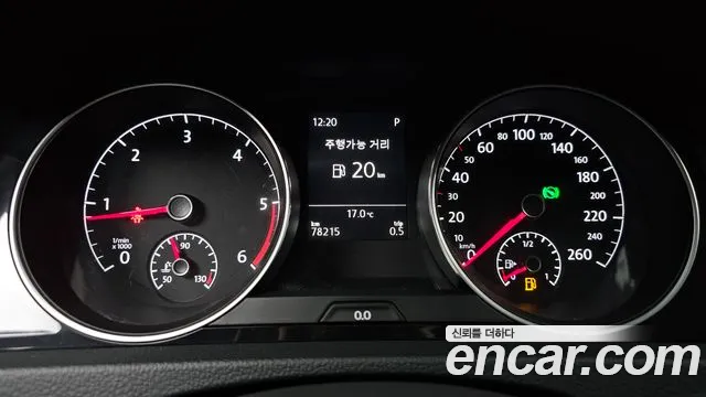 Volkswagen Golf Sportsvan 2014 thumb 8