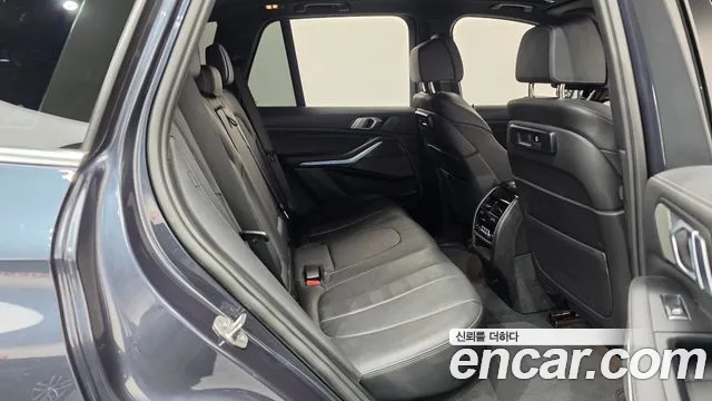 BMW X5 2021 thumb 11