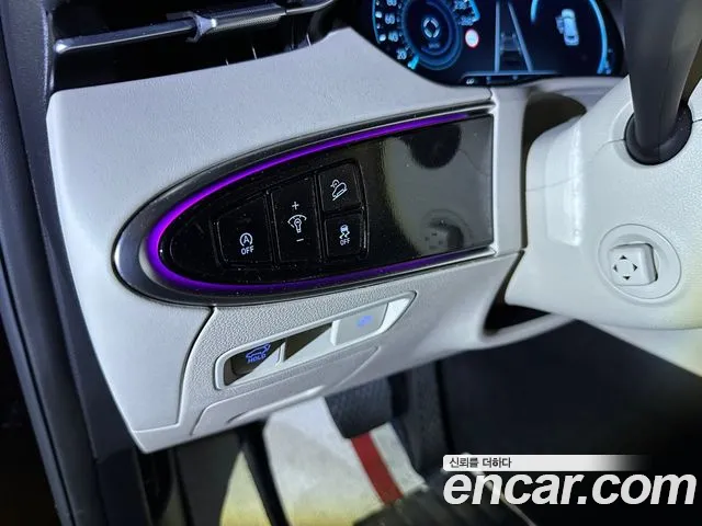 Genesis GV70 2024 thumb 9