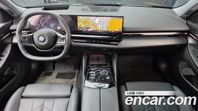 BMW 5-Series 2024 thumb 7