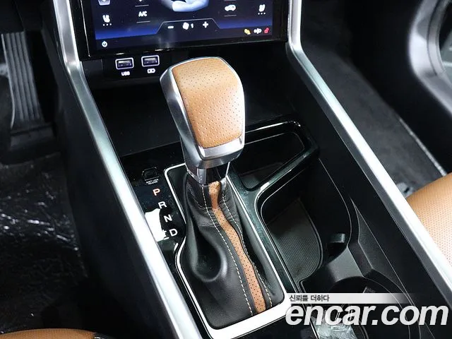 KG_Mobility_Ssangyong Torres 2022 thumb 10