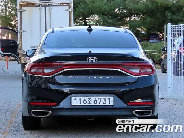 Hyundai Grandeur 2017 thumb 4